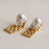 Wide chain Baroque pearl earrings for women