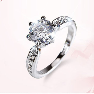 Elegant and luxurious wedding ring