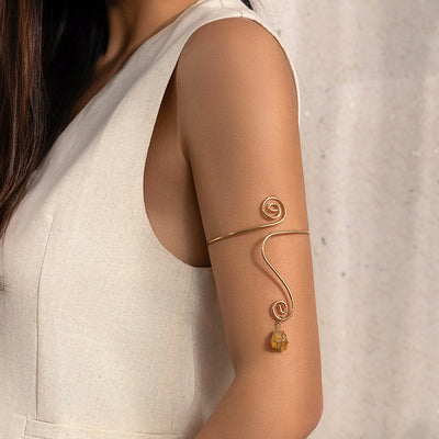 Spiral open arm bracelet