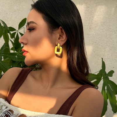 Versatile temperament earrings