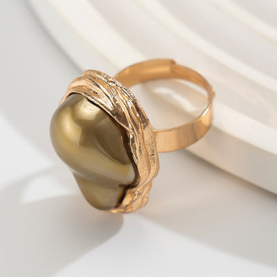 New Baroque pearl rings