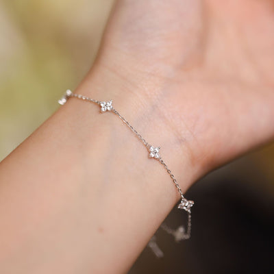 Five Small Flower Bracelet For Wedding