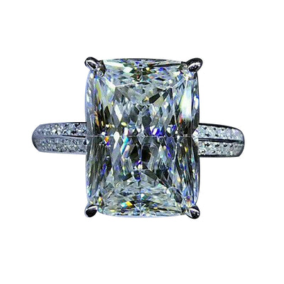 Simulation diamond engagement and proposal ring