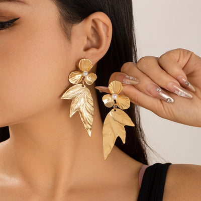 Ginkgo leaf flower earrings