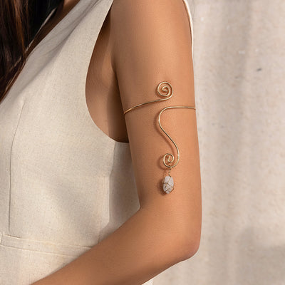 Spiral open arm bracelet