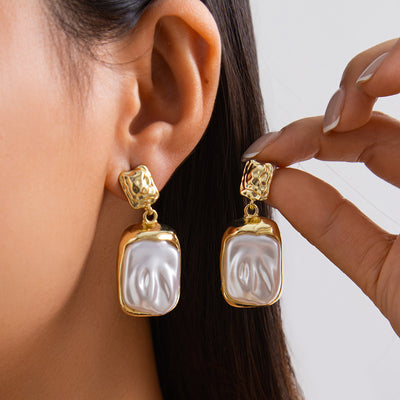 Fashion luxury pearl earrings