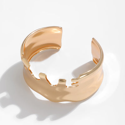 Irregular concave convex V-shaped notch bracelet