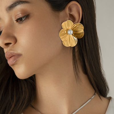 Ginkgo leaf flower earrings