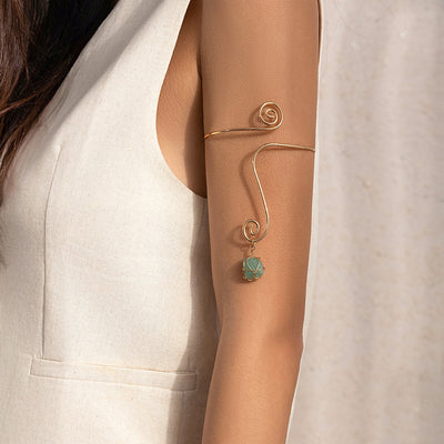 Spiral open arm bracelet