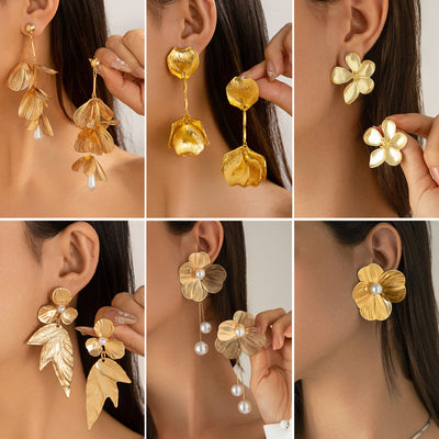 Ginkgo leaf flower earrings