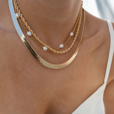 French Style Geometric Necklace