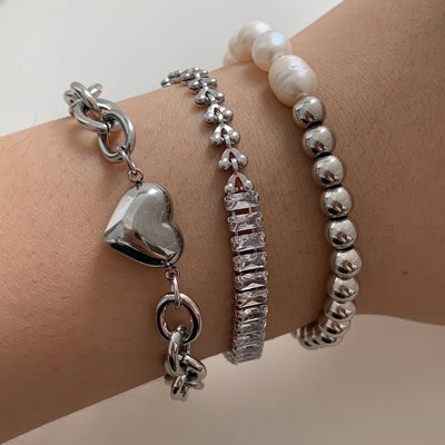 Modern Style Bracelets In Bulk