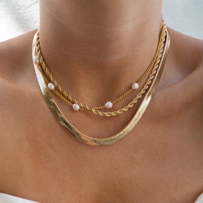 French Style Geometric Necklace