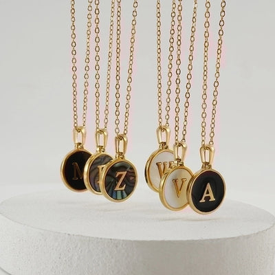 Fashion round letter necklace