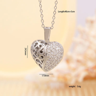 Glam Sexy Heart Pendant Necklace